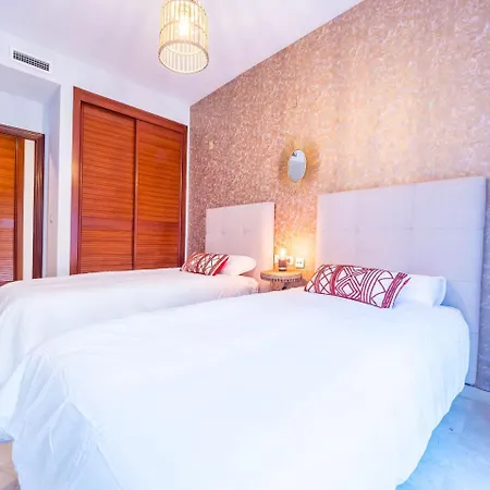 Apartment Center Experience - Premium